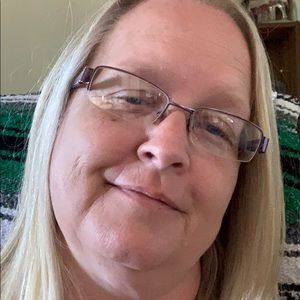 Meet your Posher, Pati